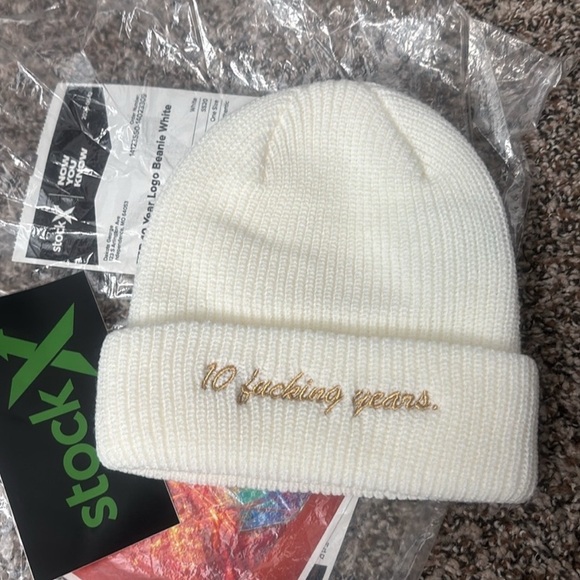 🚨 FTP ‘10 Fvcking Years’ anniversary knit beanie. NWT White w/gold embroidery - Picture 2 of 8